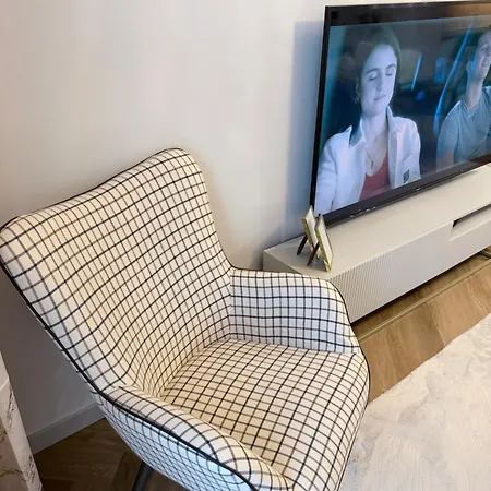 Kossaka 2 Mieszkanie 26 *